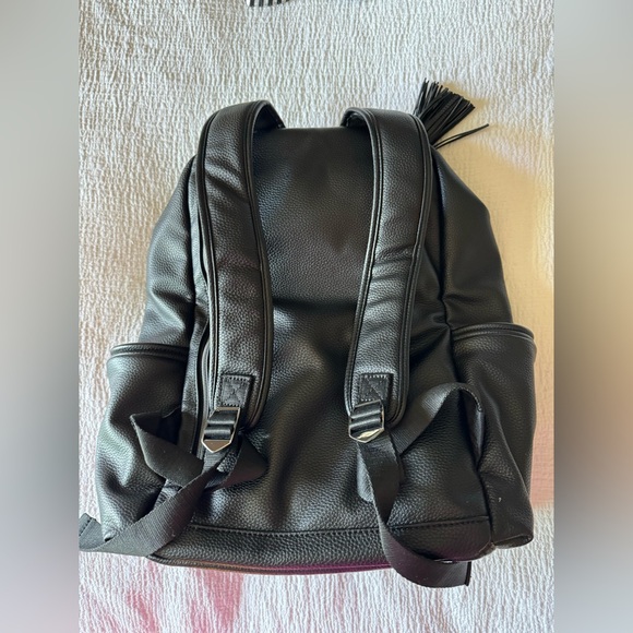 Itzy Ritzy X Rachel Parcell Boss Plus - Picture 3 of 5